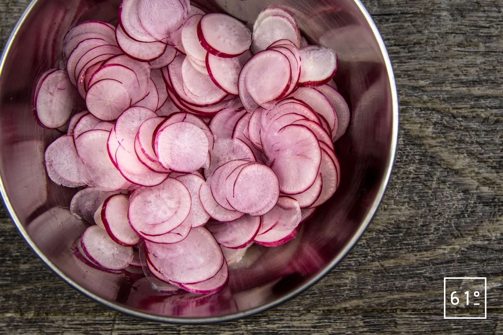 Pickles de radis aigre doux à Recette 61°Degrés
