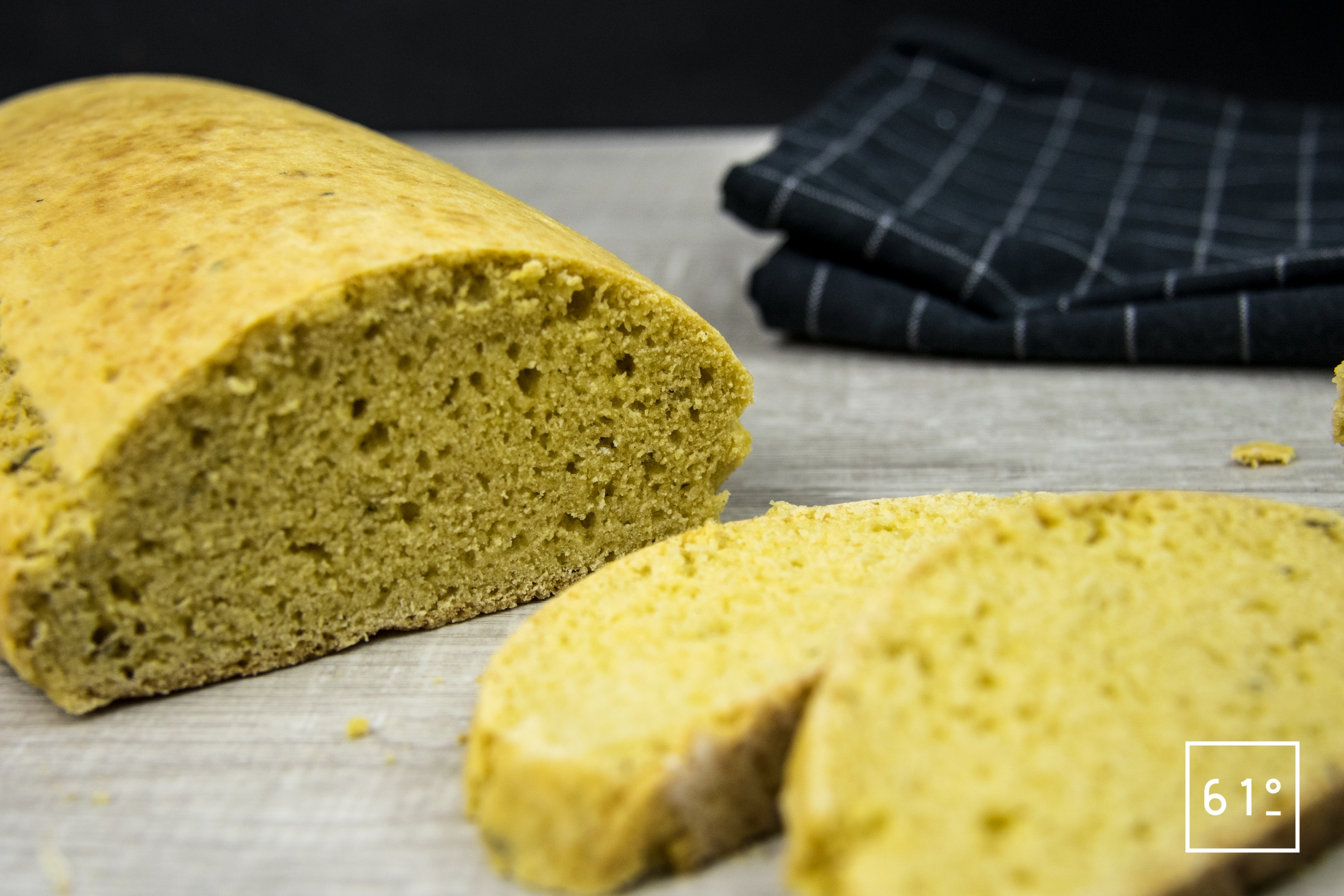 Pain de maïs au thym – cornbread | Recette | 61°Degrés