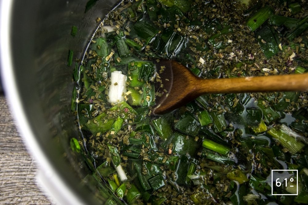 Bouillon d’épluchures de poireaux Recette 61°Degrés