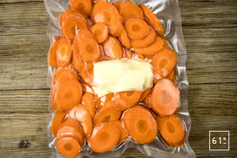 Bœuf bourguignon basse température sous vide - mettre sosu vide les rondelles de carottes