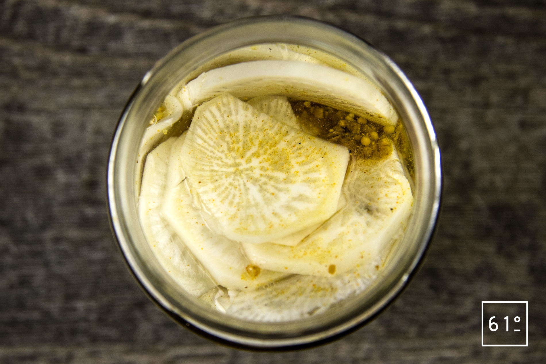 Pickles de radis noir au sel des vikings Recette 61°Degrés