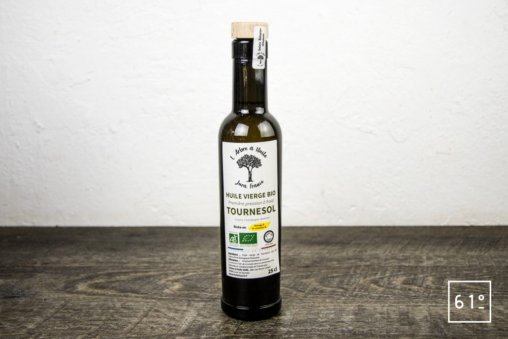 Les huiles de l'arbre à huile- huile de tournesol