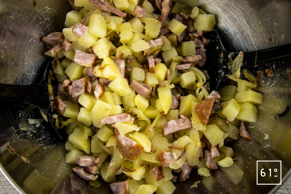 Salade de pomme de terre et saucisse de Montbéliard | Recette | 61°Degrés